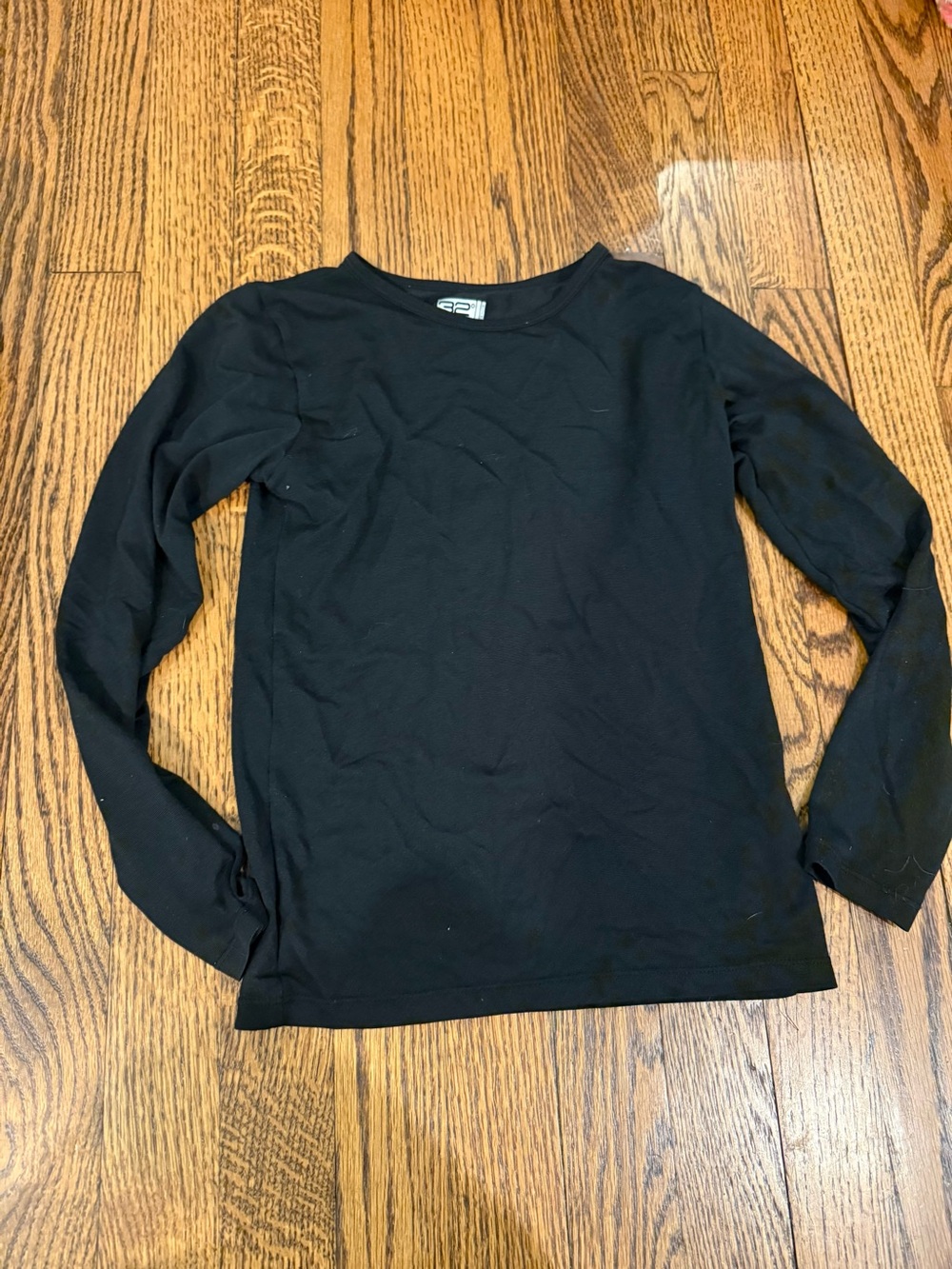 32 Degrees Black Long-Sleeve Crewneck Top for Kids